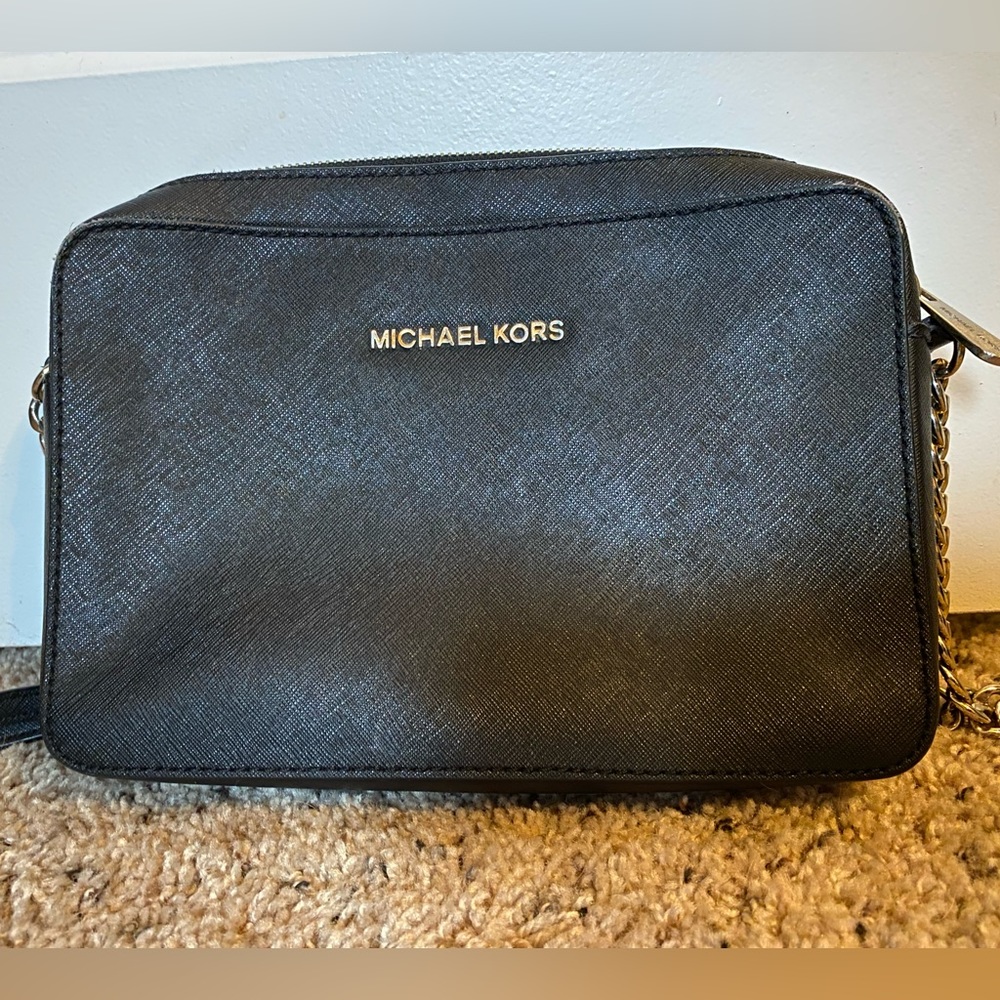 Michael Kors Jet Set Large Saffiano Crossbody
